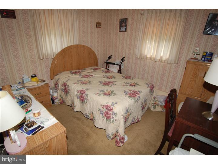 1208 Liberty Avenue Reading, PA 19607 - Photo 11 of 14