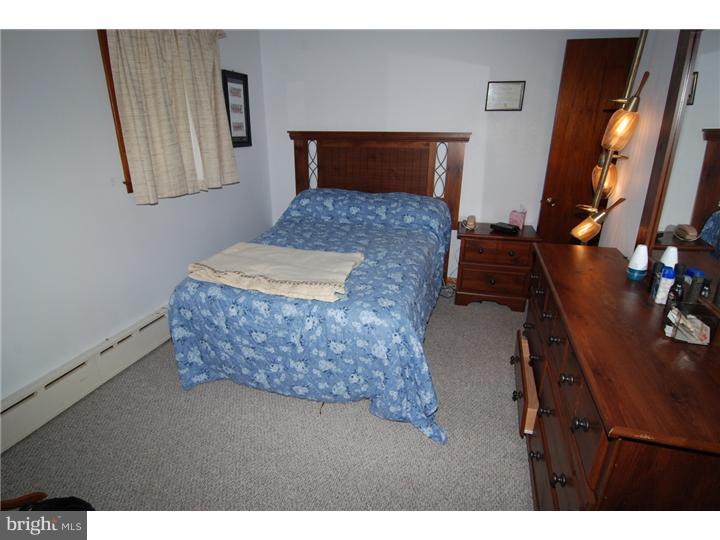 1208 Liberty Avenue Reading, PA 19607 - Photo 10 of 14