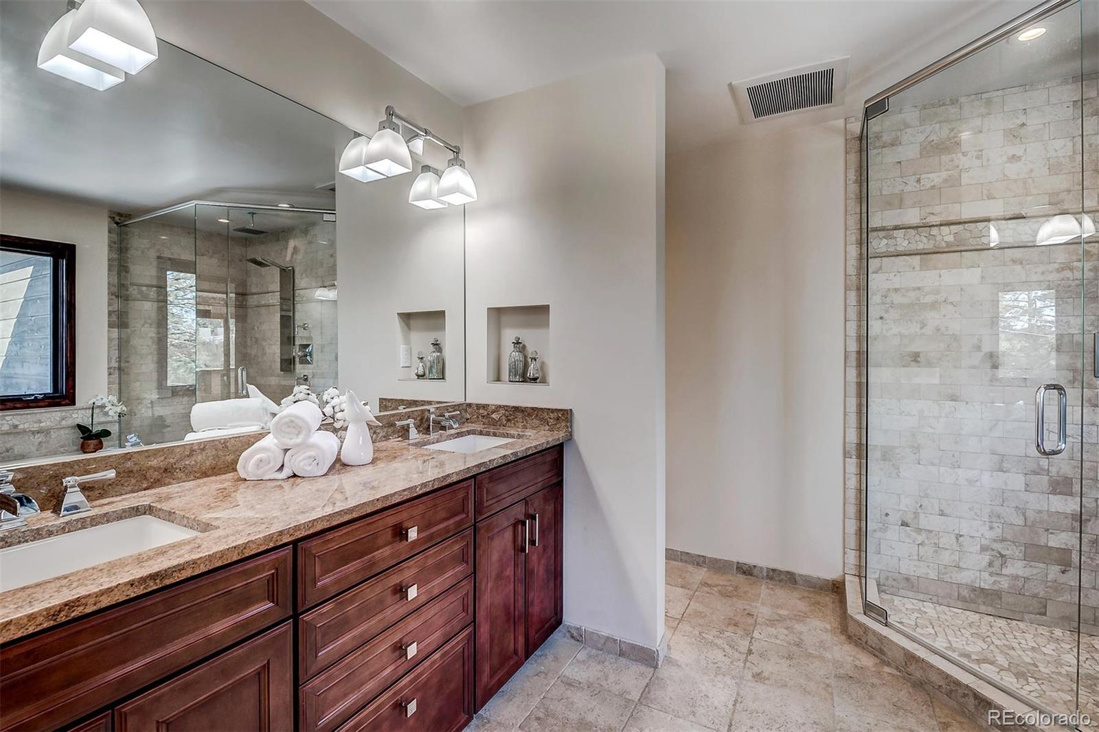 7536 South Settlers Drive Morrison, CO 80465 - Photo 21 of 40