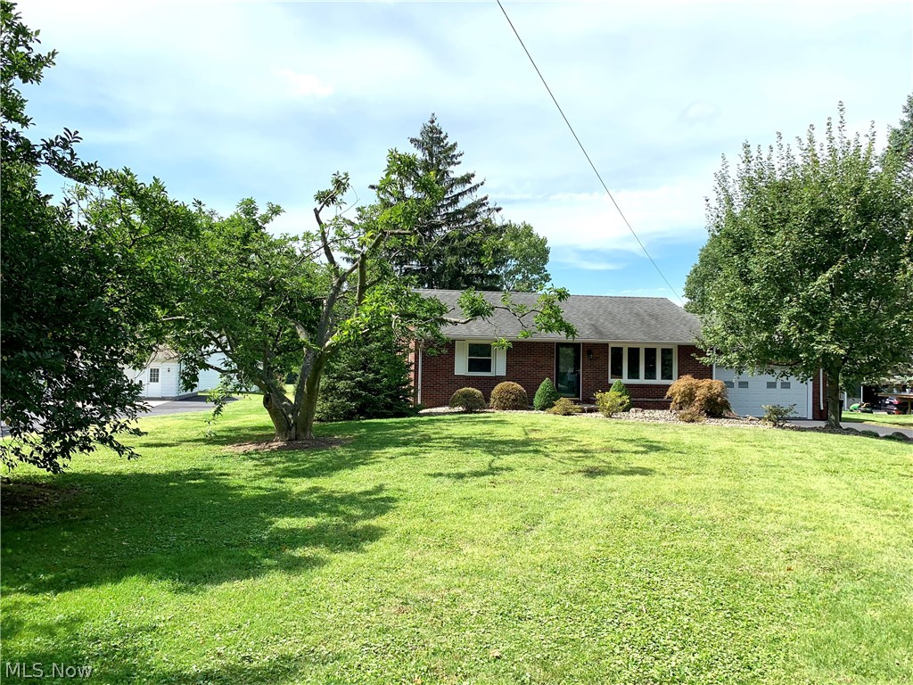 399 Howland Wilson Road Northeast Warren, OH 44484 - Photo 1 of 35 Gallery Image 1
