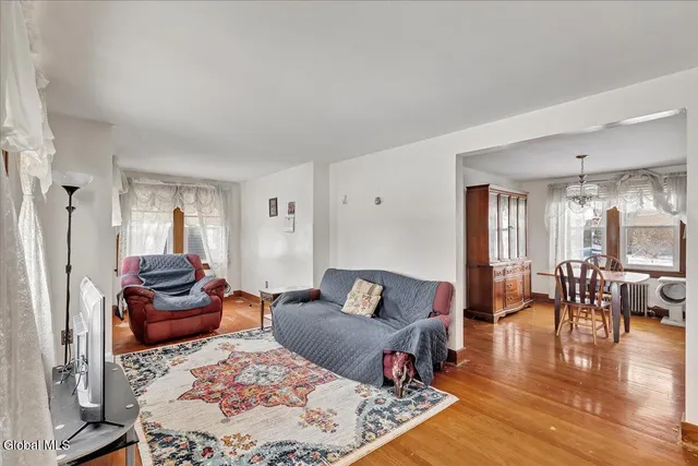 $235,000 | 1034 Wallace Avenue, Rotterdam, NY 12306