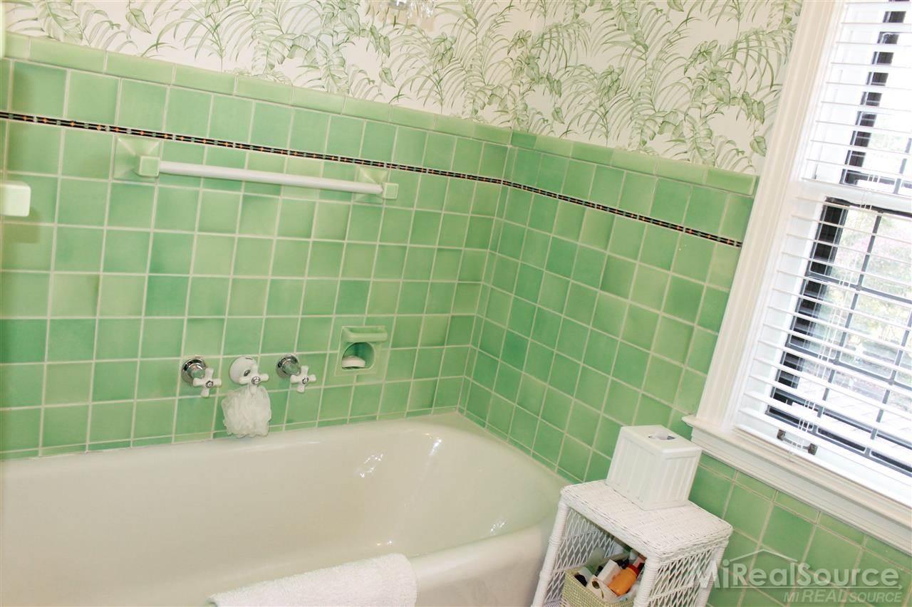 1021 Yorkshire Road Grosse Pointe Park, MI 48230 - Photo 38 of 54