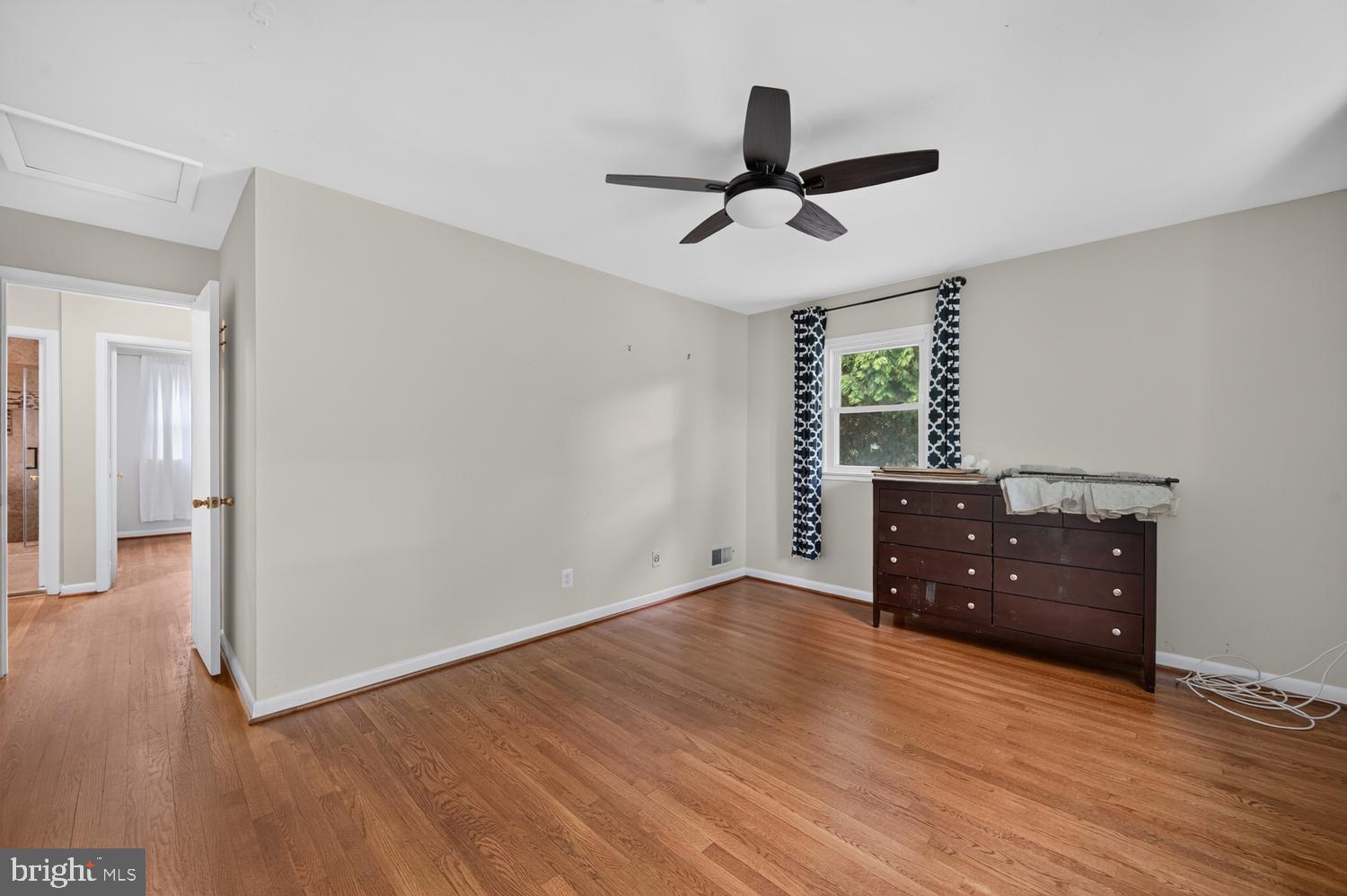 7011 Sea Cliff Road McLean, VA 22101 - Photo 14 of 37 Primary Bedroom