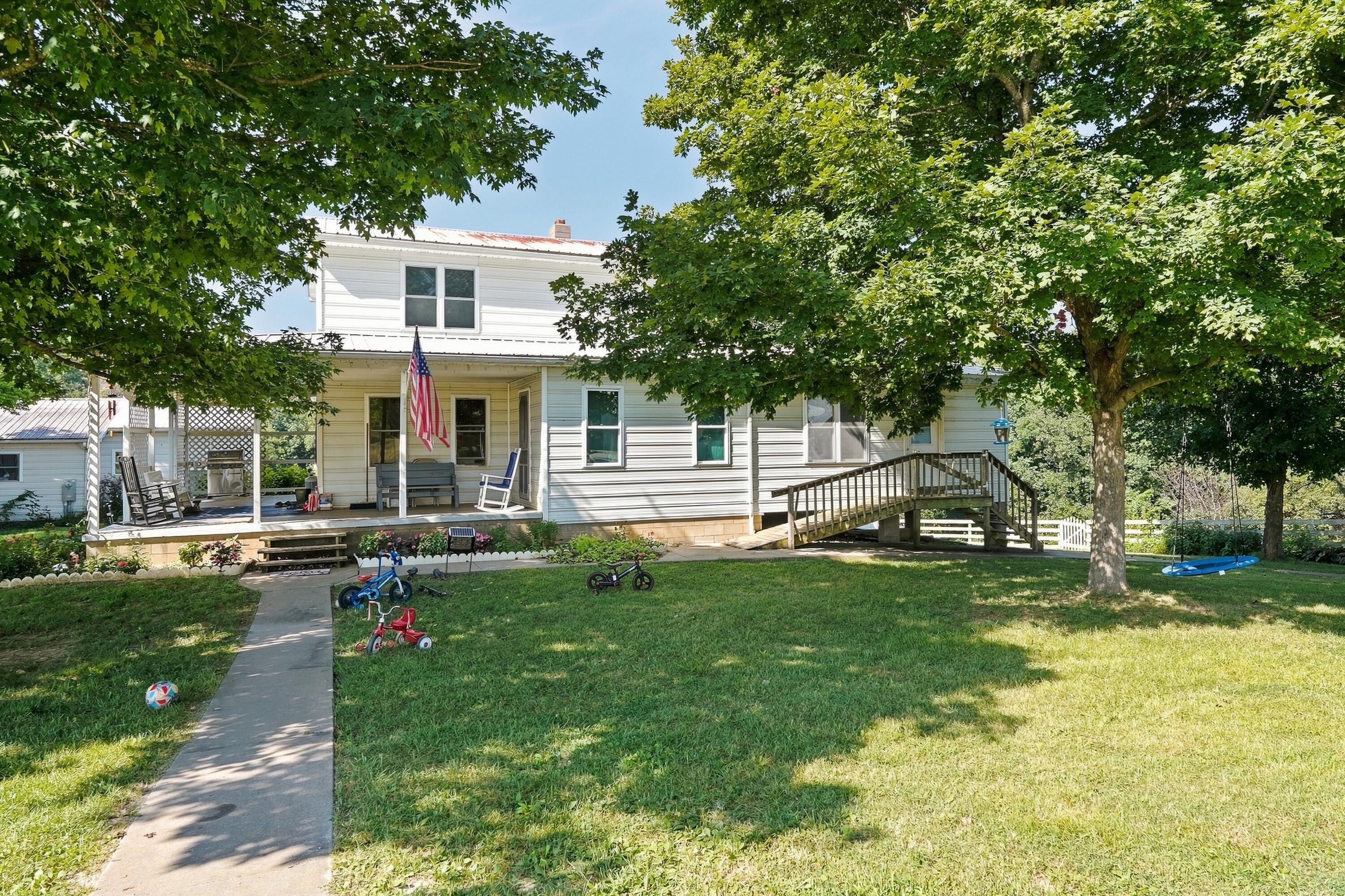 1340 Roe Wafford Road Marion, KY 42064 - Photo 2 of 81 1340RoeWafford_06550