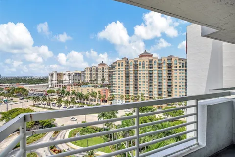 $125,000 | 2670 East Sunrise Boulevard, Unit 1117, Fort Lauderdale, FL 33304