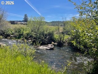 124 Woodland Road Goldendale, WA 98620 - Photo 15 of 27 a view of a park with a bench