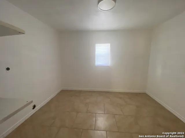 $1,195 | 3631 West Salinas, San Antonio, TX 78207