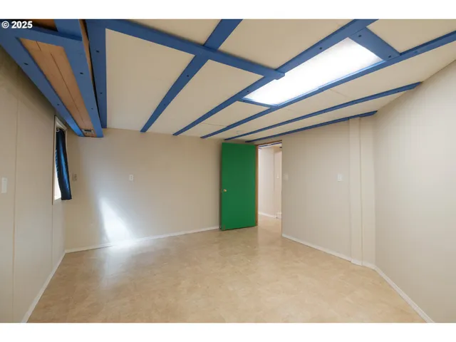 $800,000 | 1100 Northwest Dixon Street, Corvallis, OR 97330