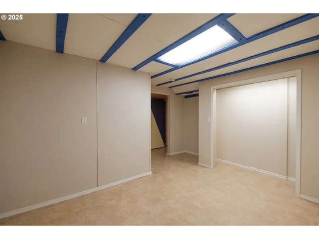 $800,000 | 1100 Northwest Dixon Street, Corvallis, OR 97330