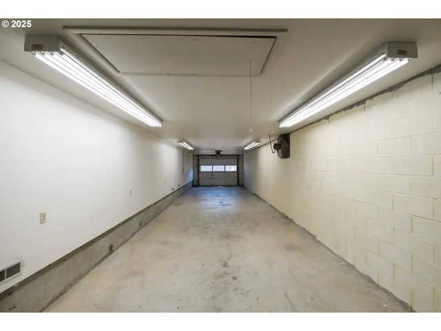 $800,000 | 1100 Northwest Dixon Street, Corvallis, OR 97330