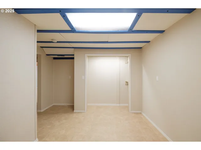 $800,000 | 1100 Northwest Dixon Street, Corvallis, OR 97330