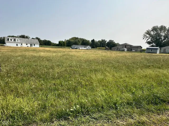 $150,000 | 1200 North East, Shirley, IN 47384