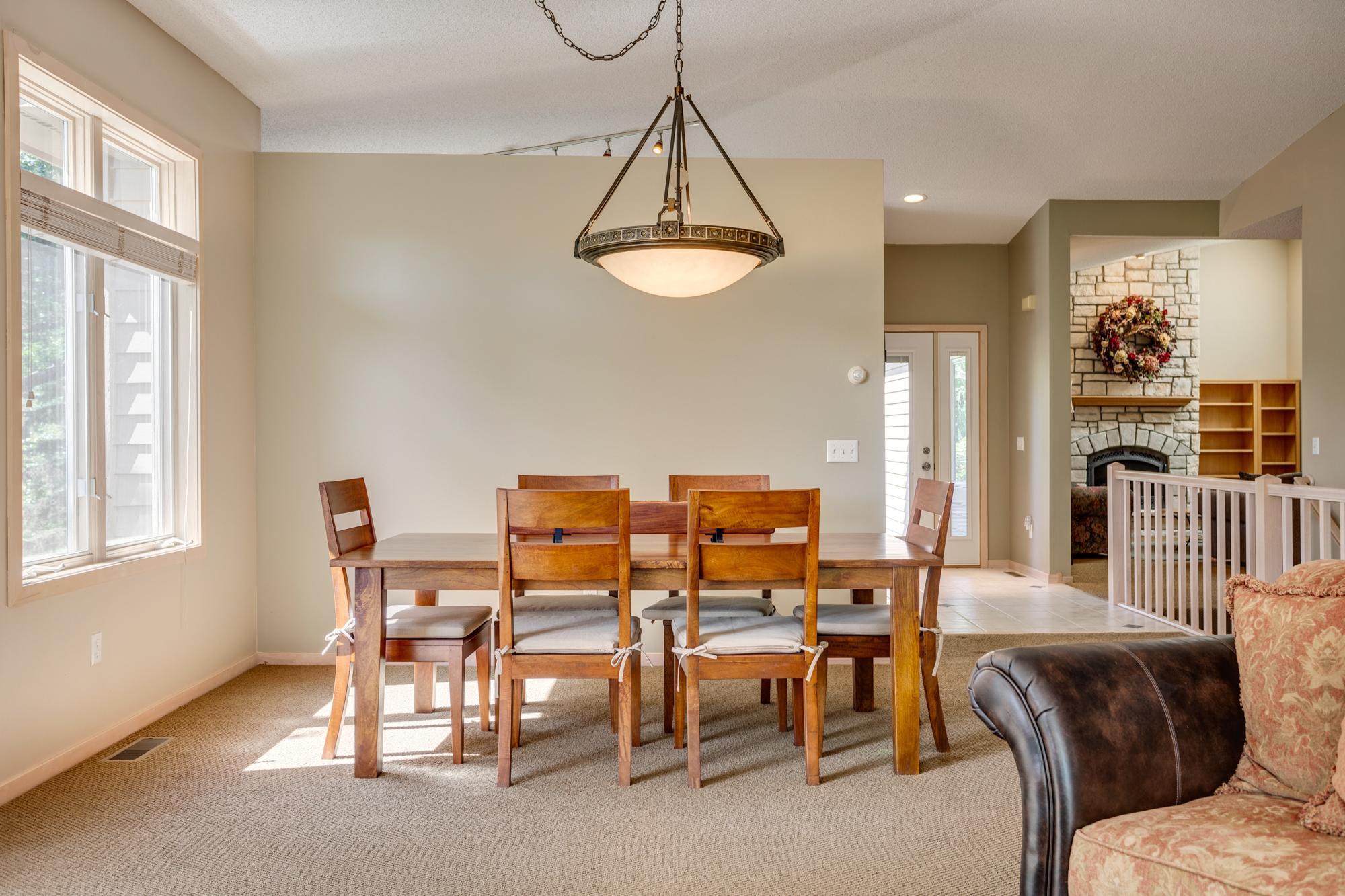 7089 Crowne Oak Road Eden Prairie, MN 55344 - Photo 13 of 58 Gallery Image 13