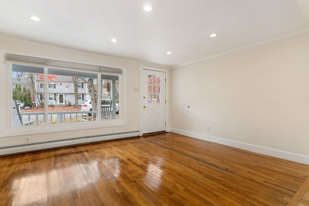44 Dawes Road Brockton, MA 02301 - Photo 4 of 34