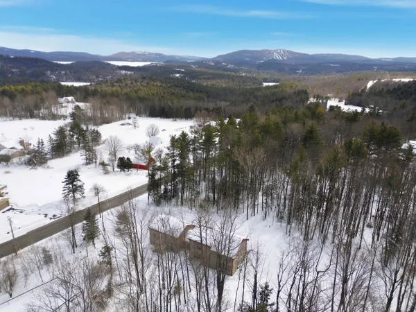 $749,000 | 535 North Road, Sunapee, NH 03782