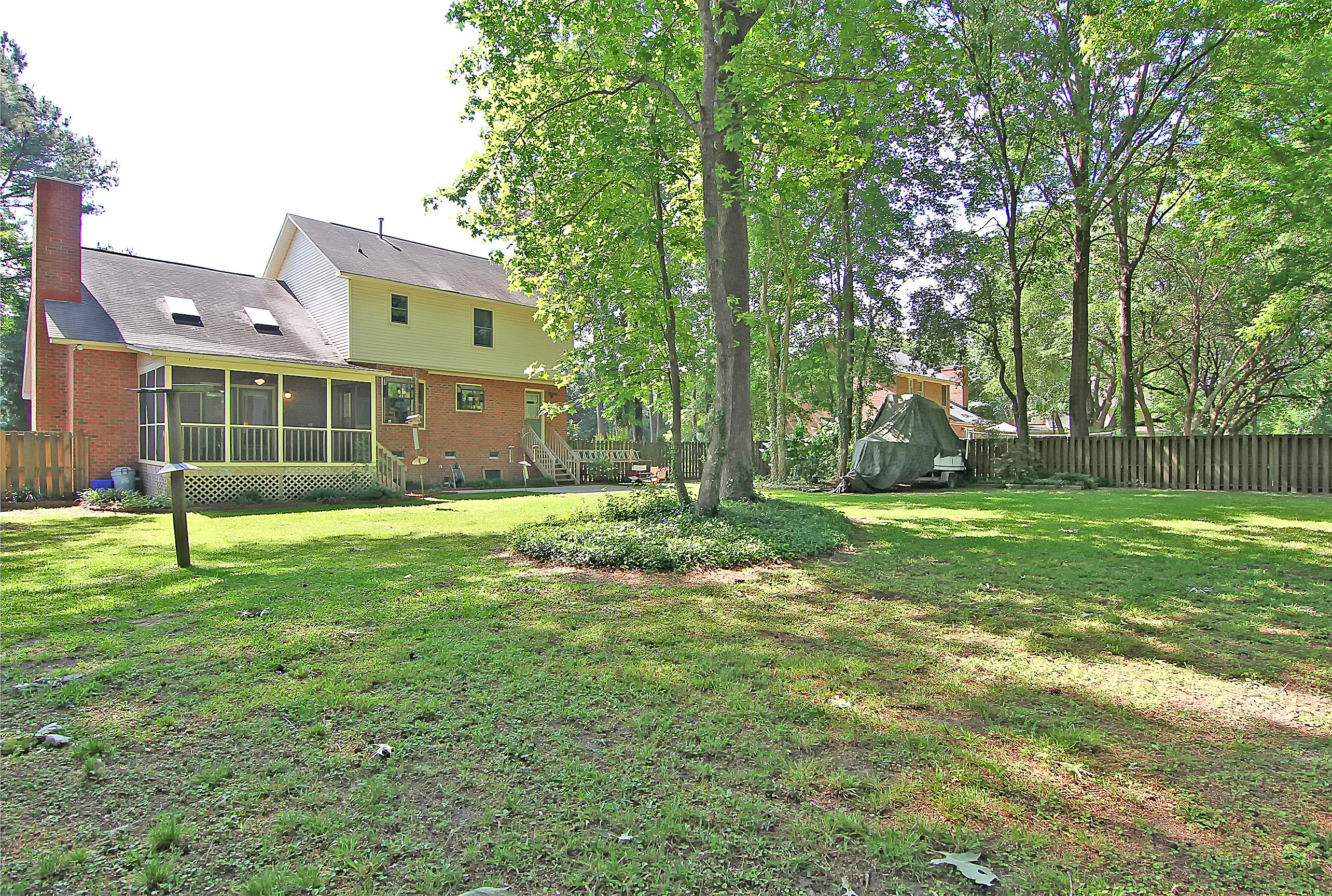 2362 Rice Pond Road Charleston, SC 29414 - Photo 14 of 33 Backyard