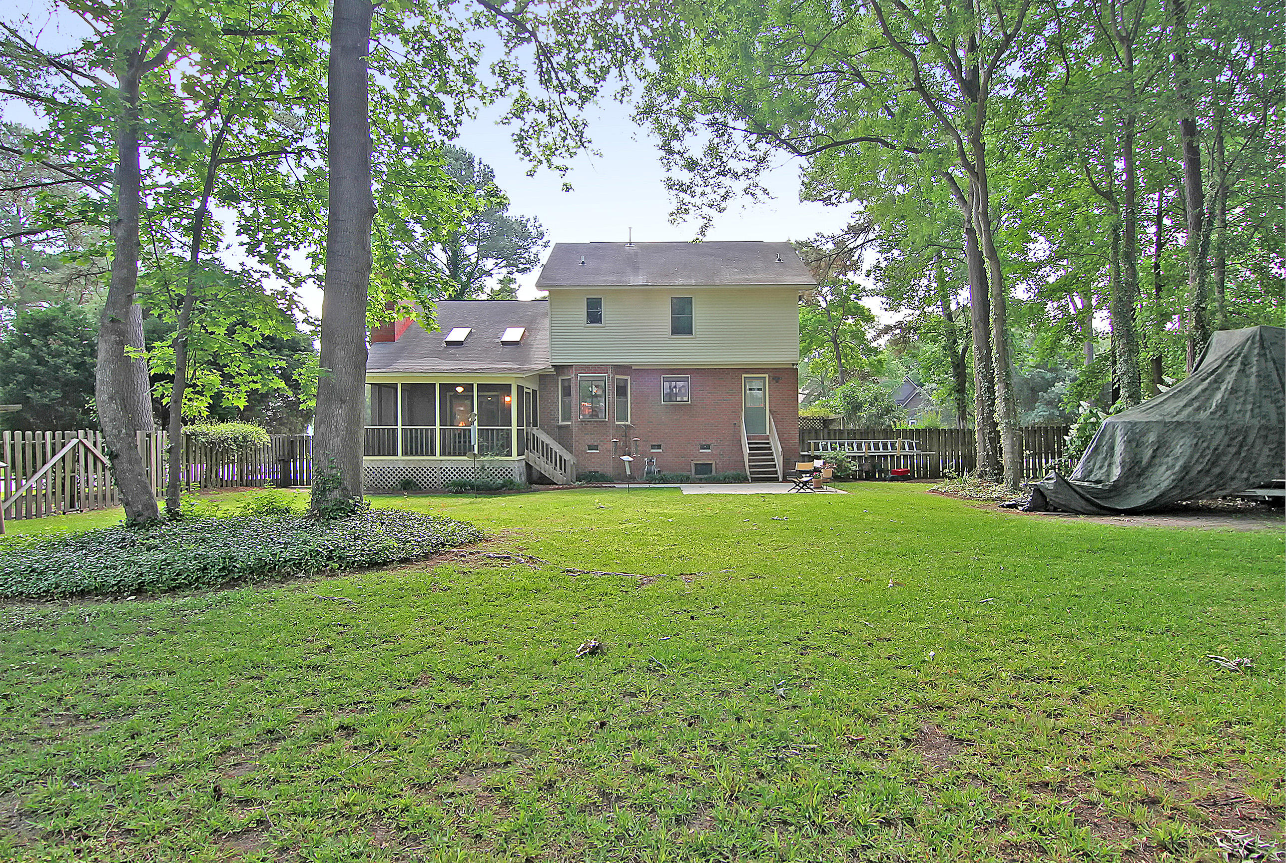2362 Rice Pond Road Charleston, SC 29414 - Photo 28 of 33 Backyard