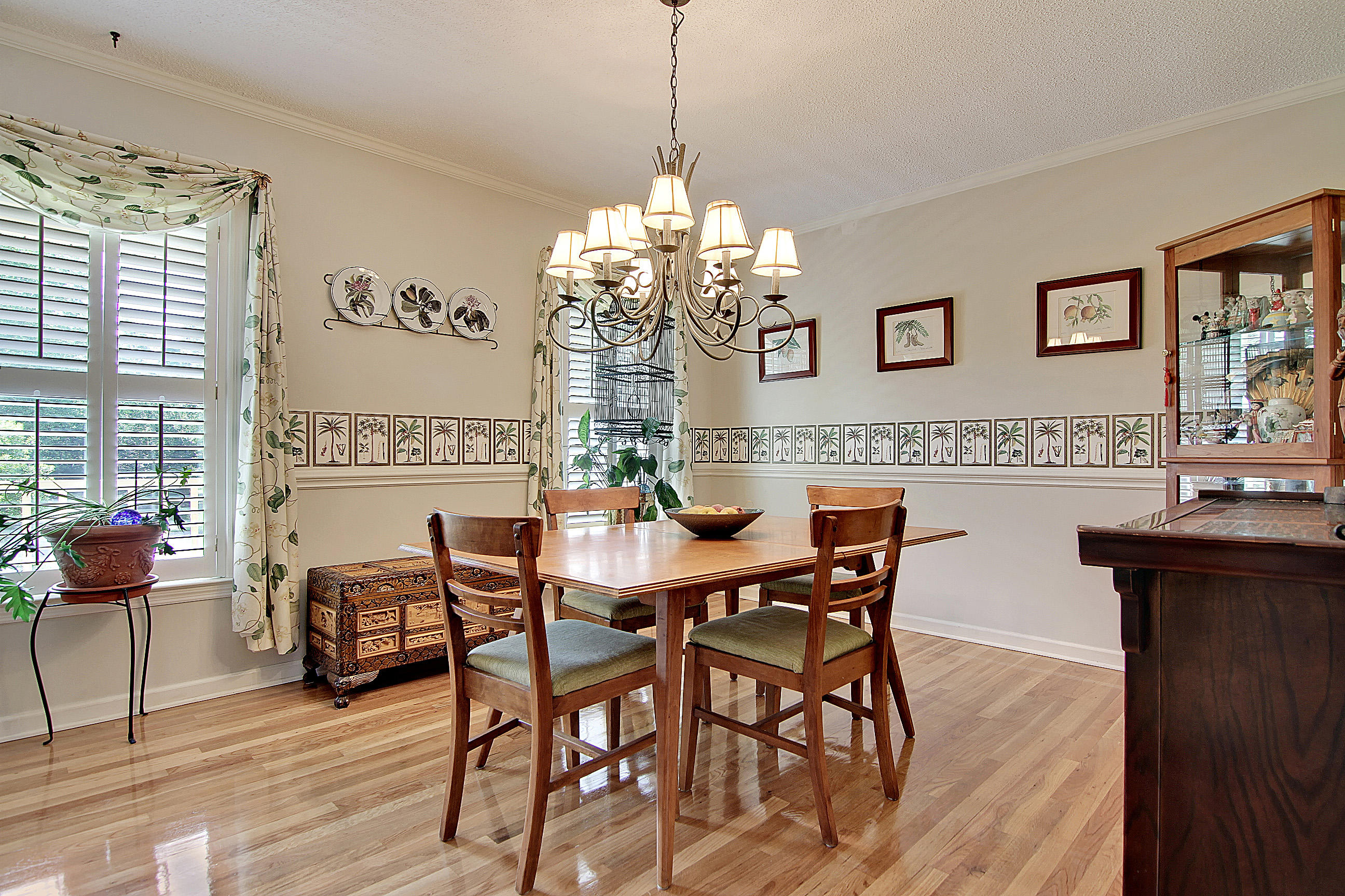 2362 Rice Pond Road Charleston, SC 29414 - Photo 9 of 33 Dining Room