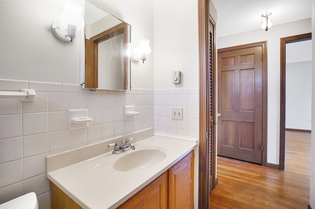 35 Butternut Hollow Road West Springfield, MA 01089 - Photo 18 of 34 Gallery Image 18
