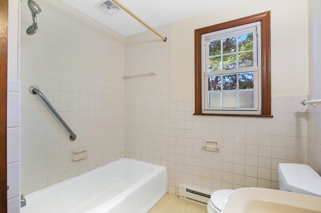 35 Butternut Hollow Road West Springfield, MA 01089 - Photo 20 of 34 Gallery Image 20