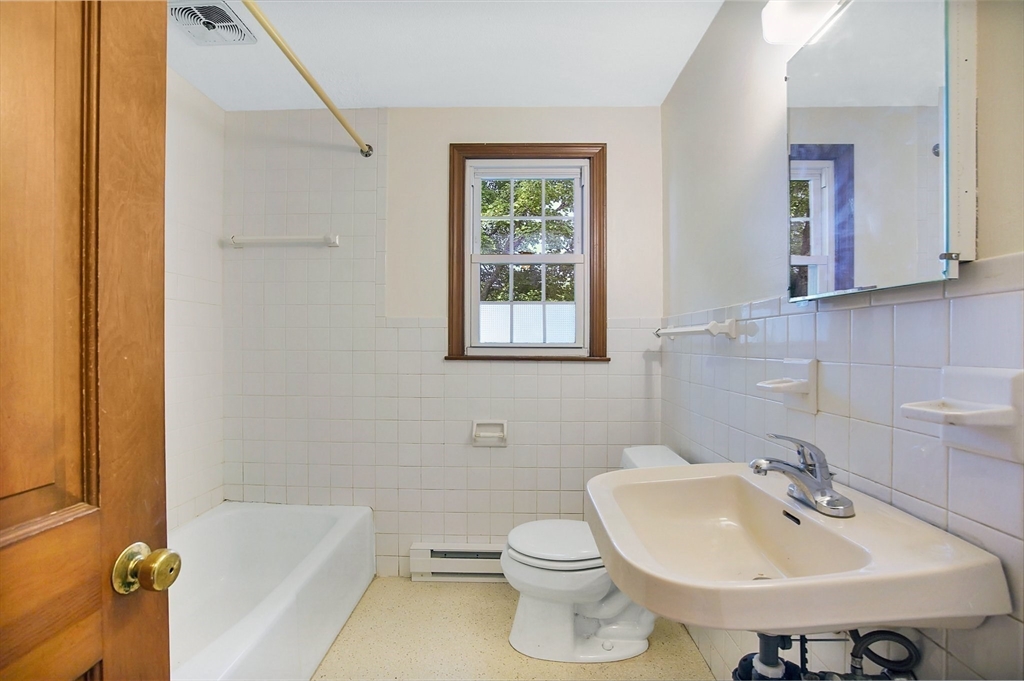35 Butternut Hollow Road West Springfield, MA 01089 - Photo 21 of 34 Gallery Image 21