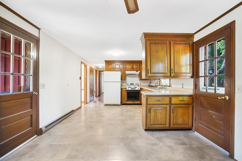 35 Butternut Hollow Road West Springfield, MA 01089 - Photo 4 of 34 Gallery Image 4