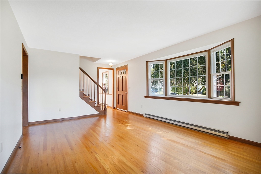 35 Butternut Hollow Road West Springfield, MA 01089 - Photo 8 of 34 Gallery Image 8