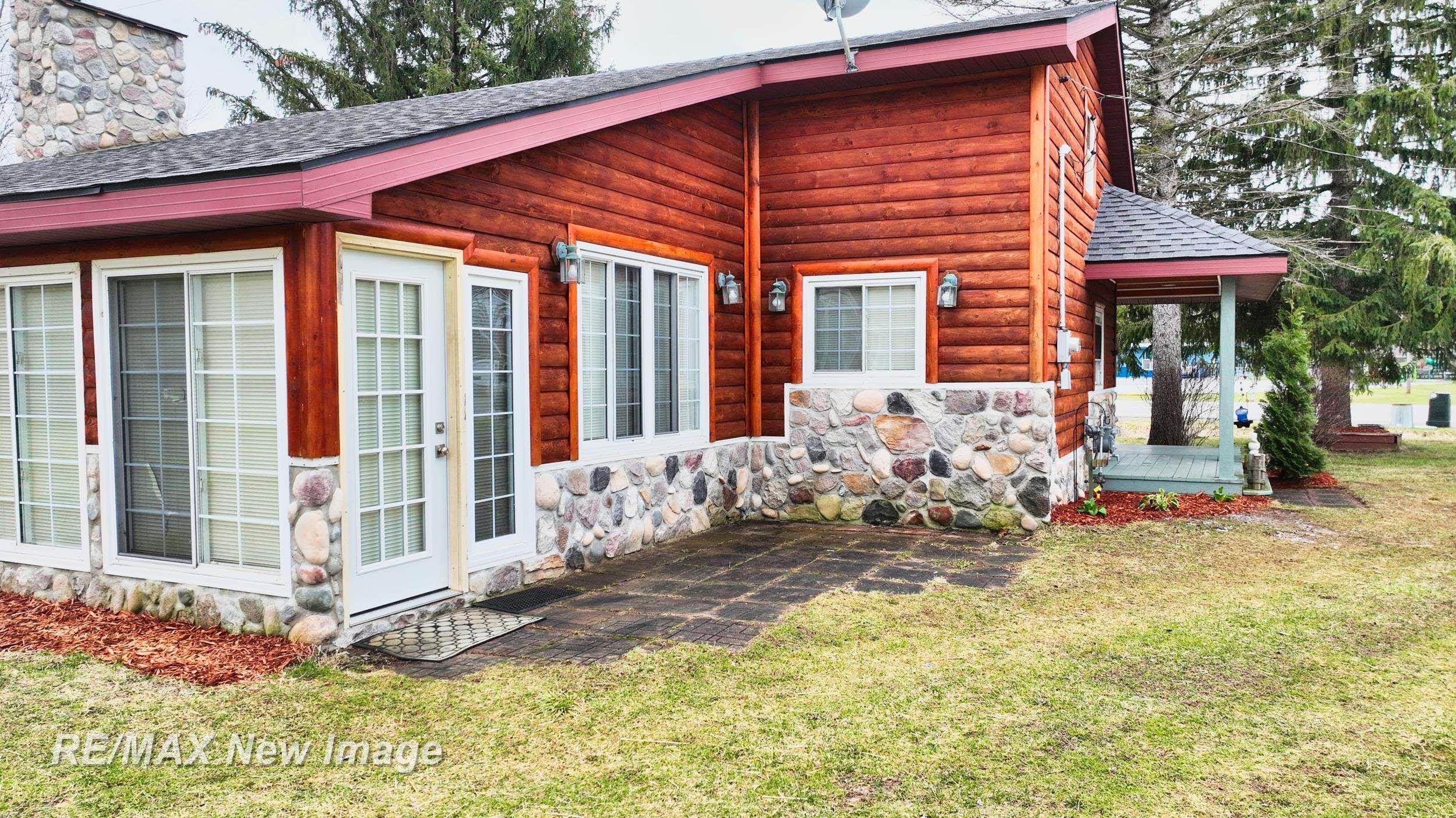 13280 North Saginaw Road Clio, MI 48420 - Photo 7 of 41