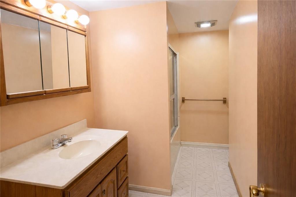 242 Stone Quarry Road Monaca, PA 15061 - Photo 18 of 41