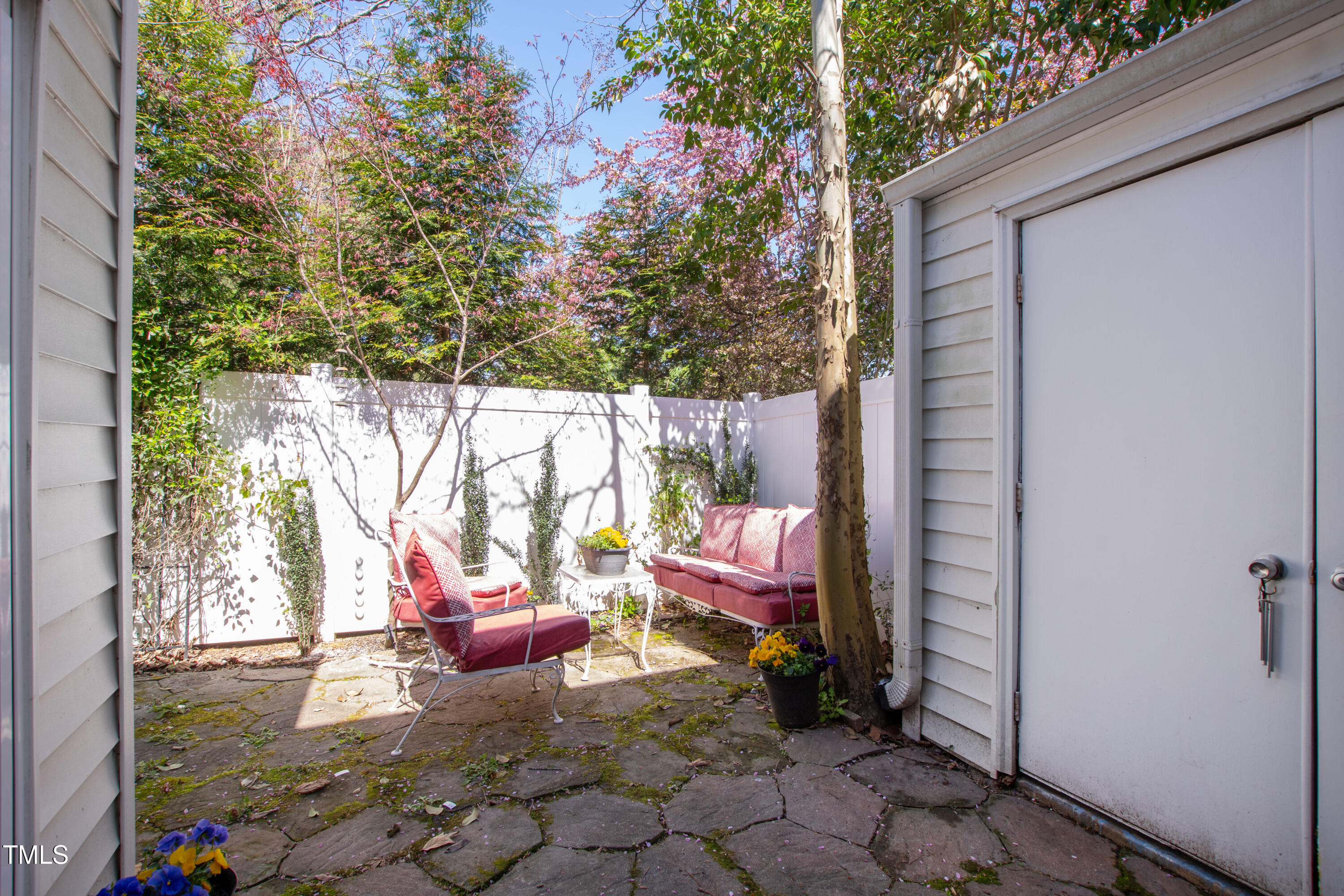 4633 Edwards Mill Road Raleigh, NC 27612 - Photo 26 of 29 Edwards (24)