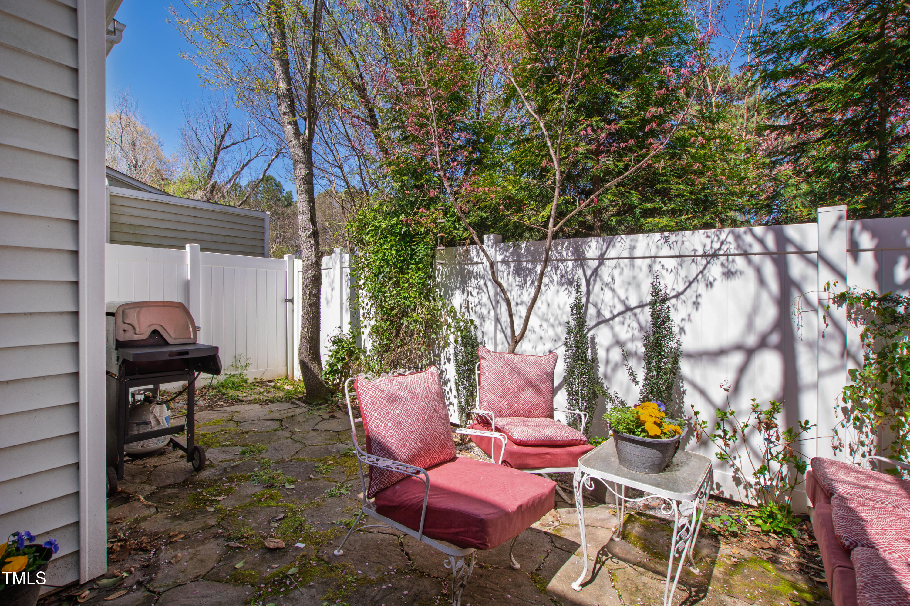 4633 Edwards Mill Road Raleigh, NC 27612 - Photo 27 of 29 Edwards (25)