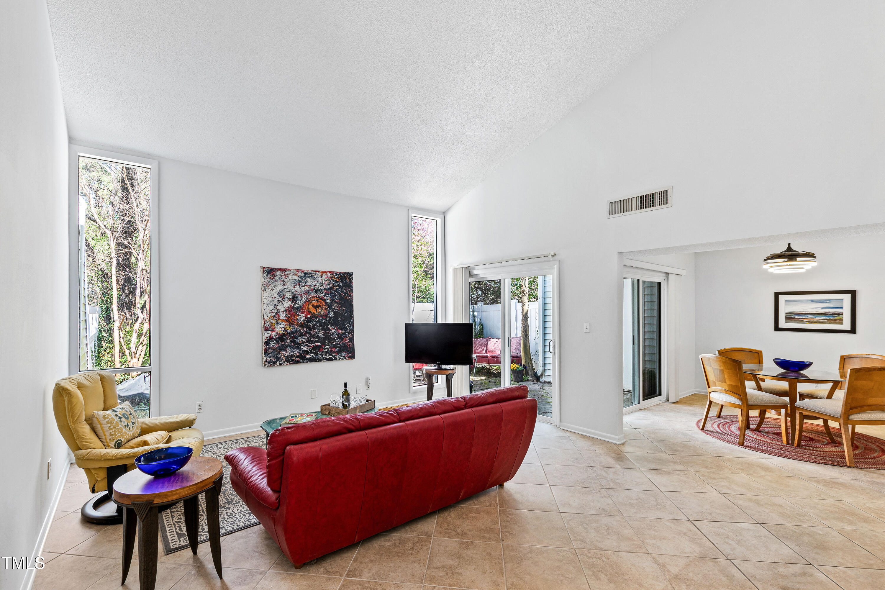 4633 Edwards Mill Road Raleigh, NC 27612 - Photo 3 of 29 Edwards (8)