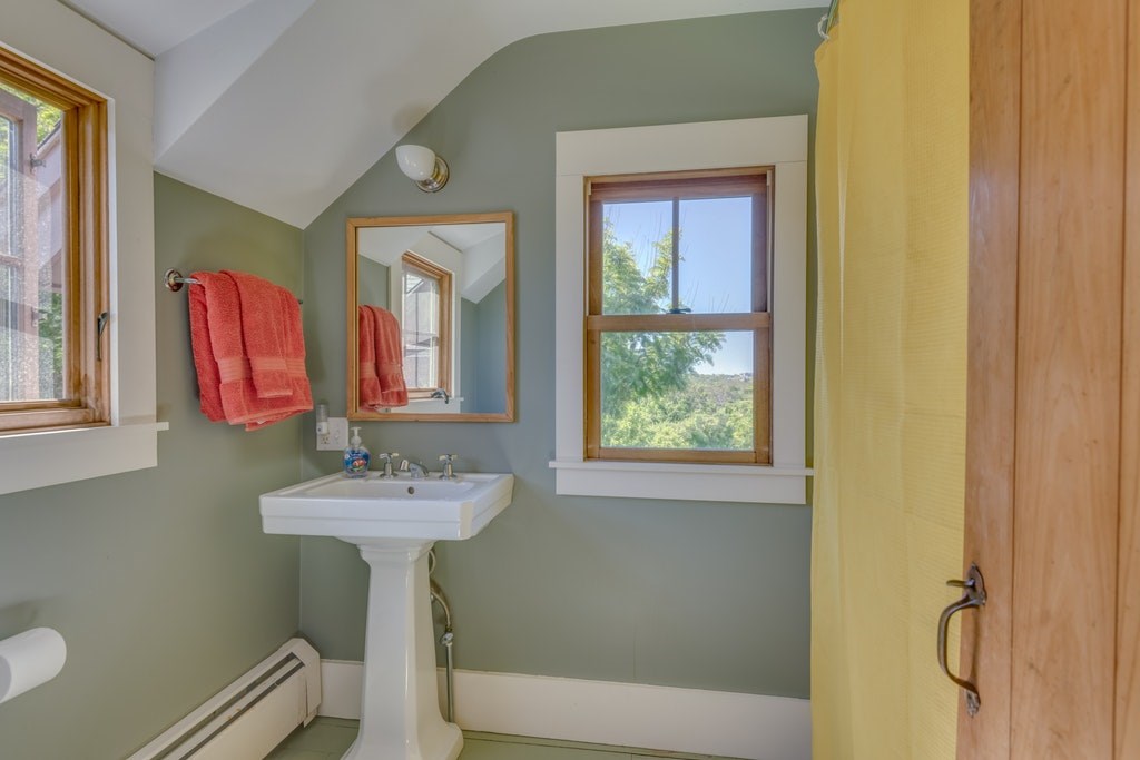 859 West Side Road Block Island, RI 02807 - Photo 16 of 40
