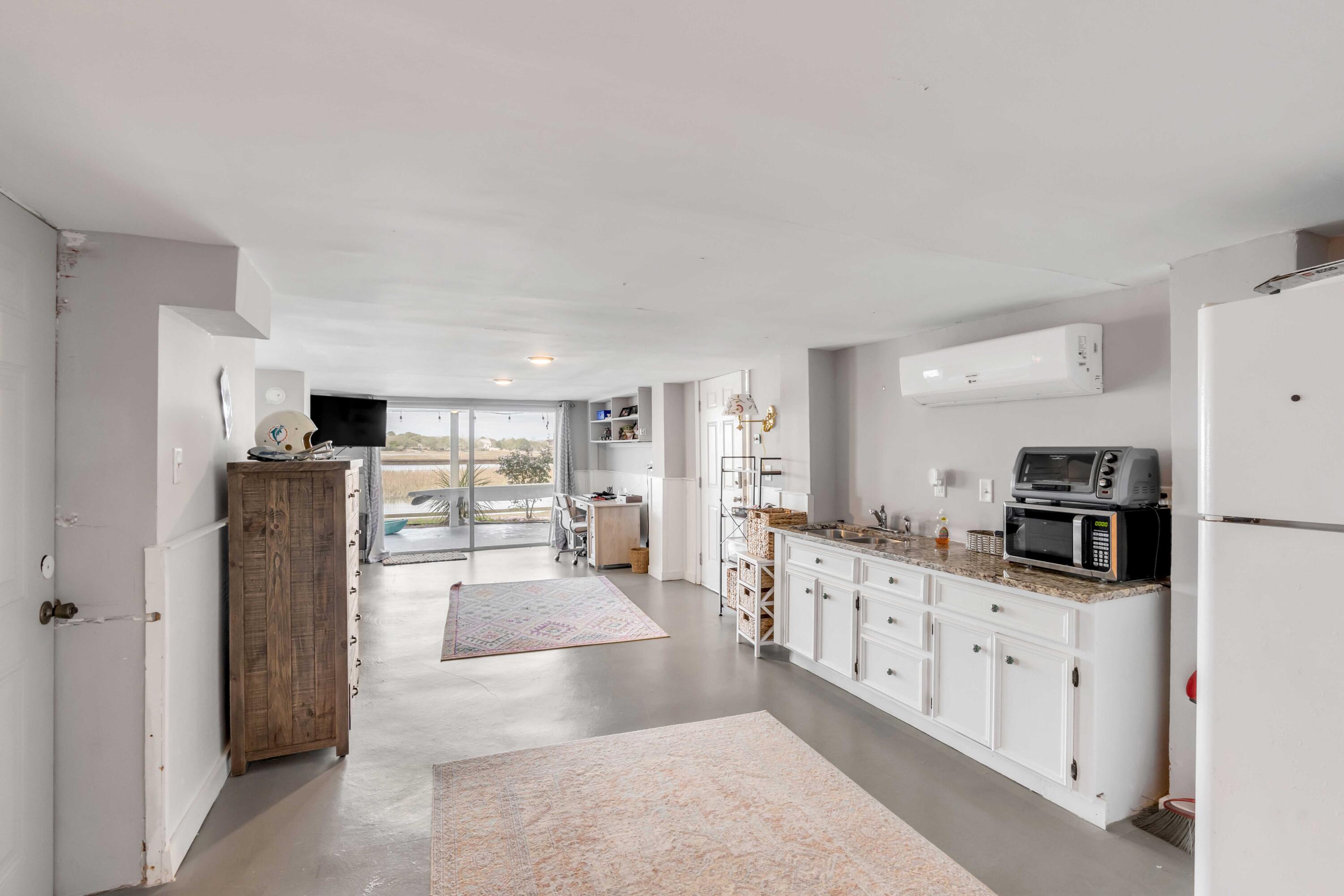 1616 Teal Marsh Road Charleston, SC 29412 - Photo 28 of 46 1616TealMarsh_NickCannPhoto-24