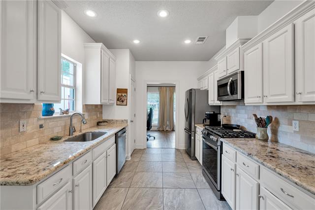 19183 Hector Street Mandeville, LA 70471 - Photo 8 of 28