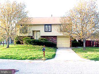 401 Apple Road Beverly, NJ 08010 - Photo 2 of 2