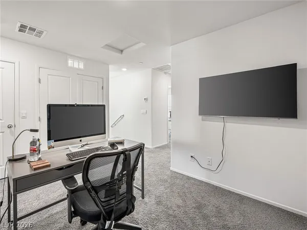 $2,400 | 1504 Foley Bay Drive, North Las Vegas, NV 89084