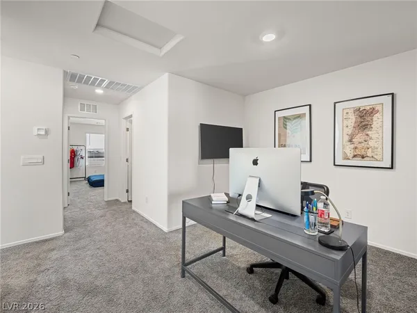 $2,400 | 1504 Foley Bay Drive, North Las Vegas, NV 89084