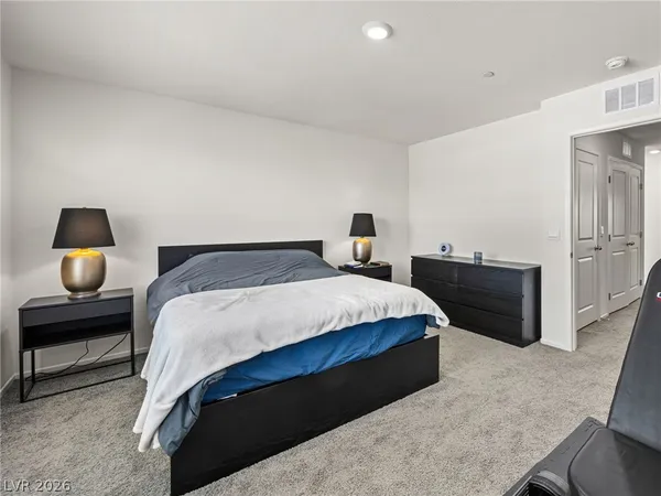 $2,400 | 1504 Foley Bay Drive, North Las Vegas, NV 89084