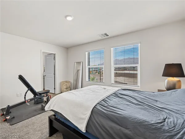 $2,400 | 1504 Foley Bay Drive, North Las Vegas, NV 89084