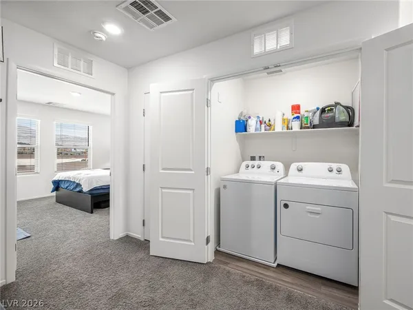 $2,400 | 1504 Foley Bay Drive, North Las Vegas, NV 89084