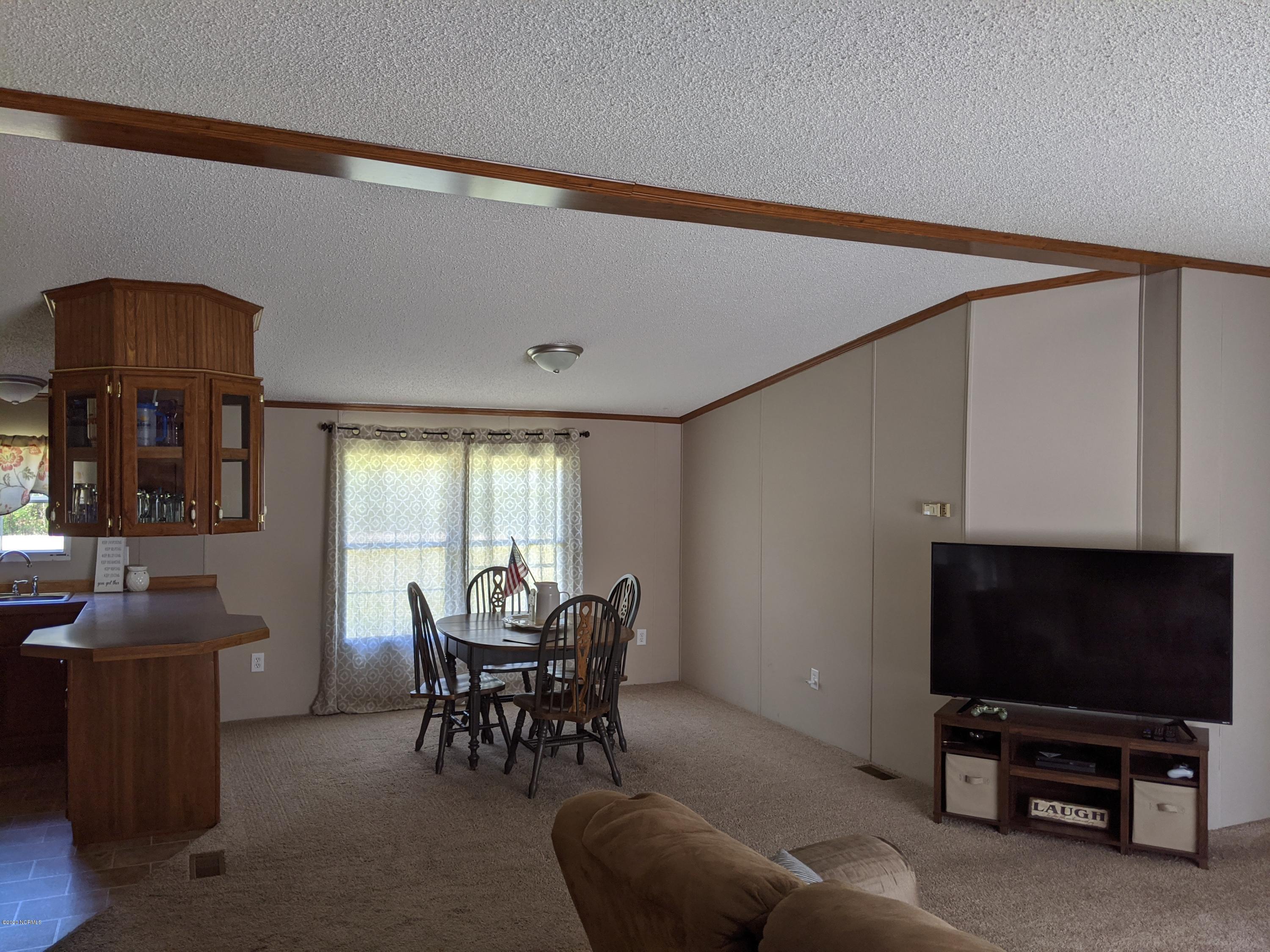 292 Fire Tower Road Richlands, NC 28574 - Photo 12 of 40 Dining Area