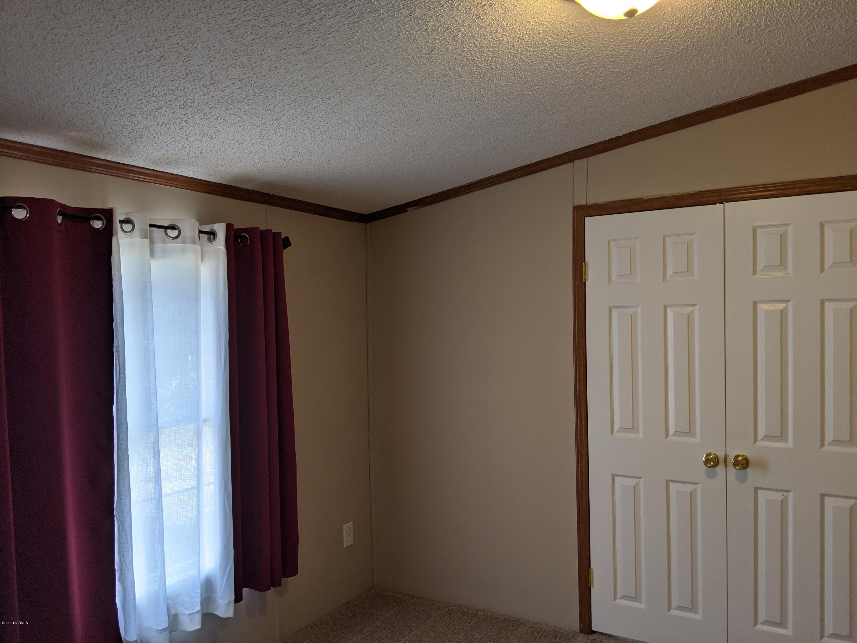 292 Fire Tower Road Richlands, NC 28574 - Photo 22 of 40 Office