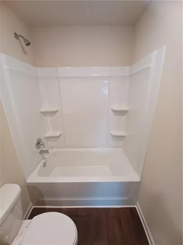 $1,895 | 174 Innis Brook Circle, Cartersville, GA 30120