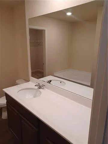 $1,895 | 174 Innis Brook Circle, Cartersville, GA 30120