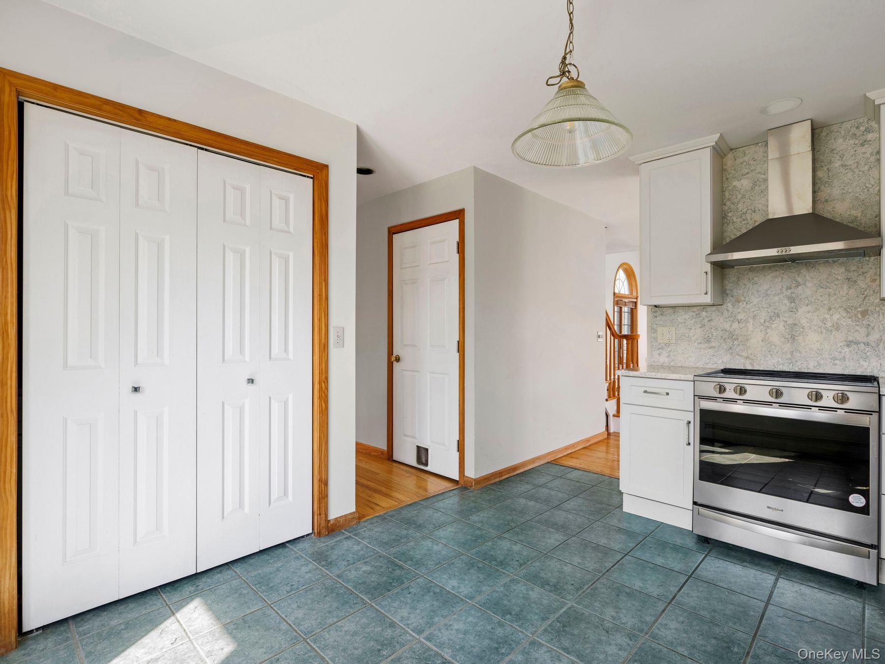 70 King Road Middletown, NY 10941 - Photo 15 of 44