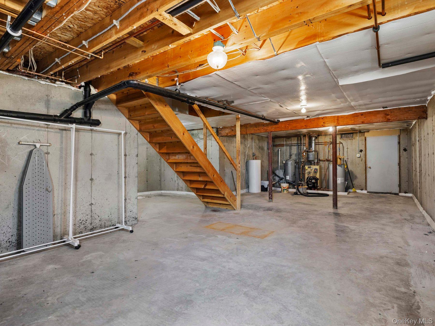 70 King Road Middletown, NY 10941 - Photo 39 of 44