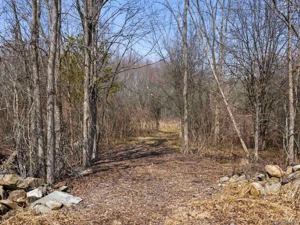 $618,000 | 70 King Road, Middletown, NY 10941