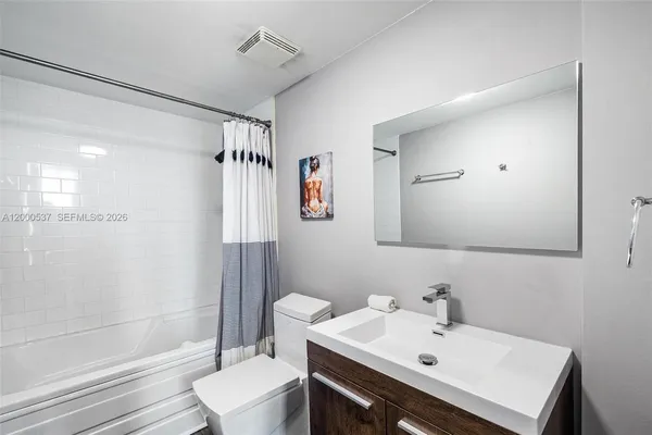 a view of living room washer and dryer