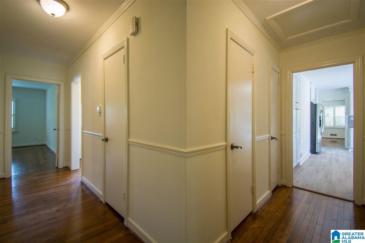 2449 Shades Crest Road Birmingham, AL 35216 - Photo 26 of 38